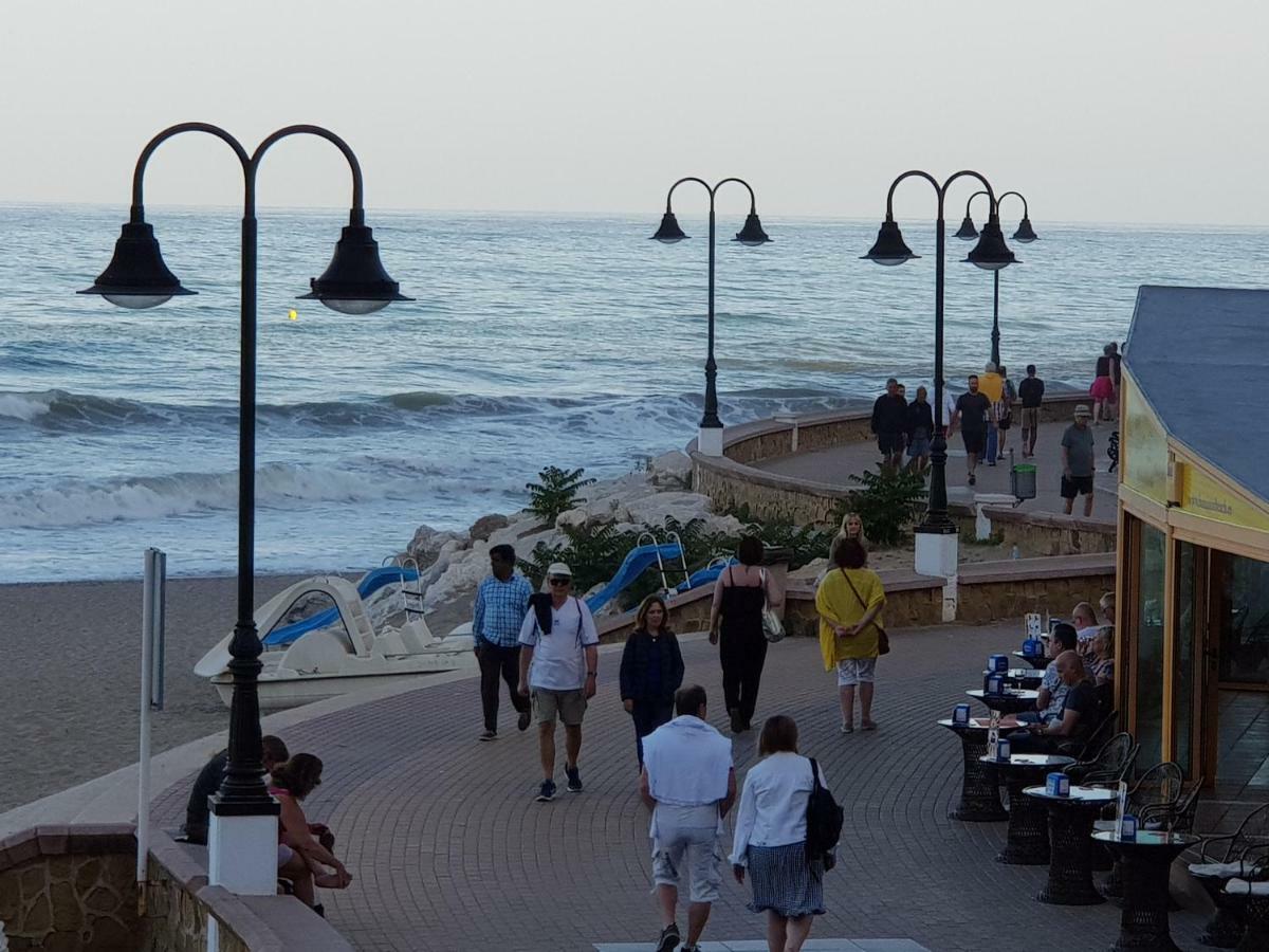 Lujoso Estudio Frontal Al Mar Torremolinos Esterno foto