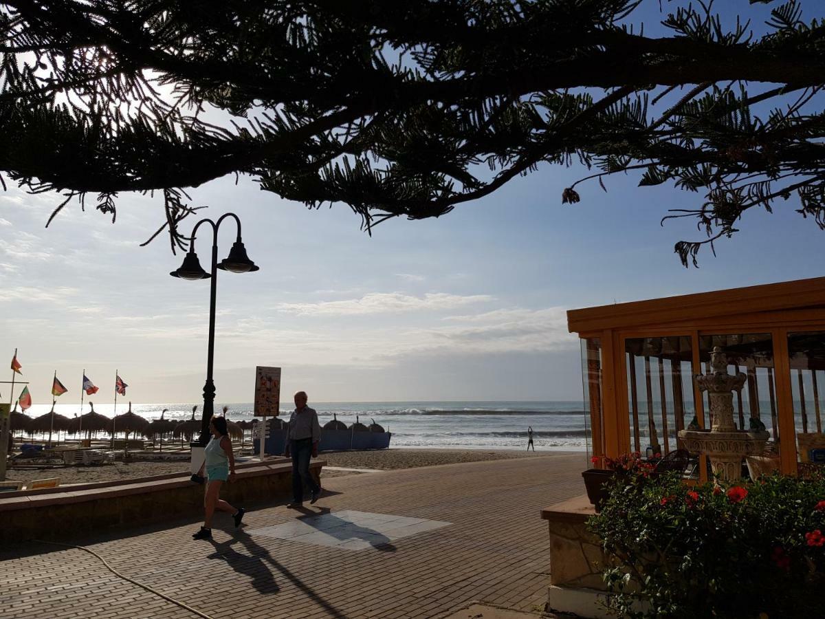 Lujoso Estudio Frontal Al Mar Torremolinos Esterno foto